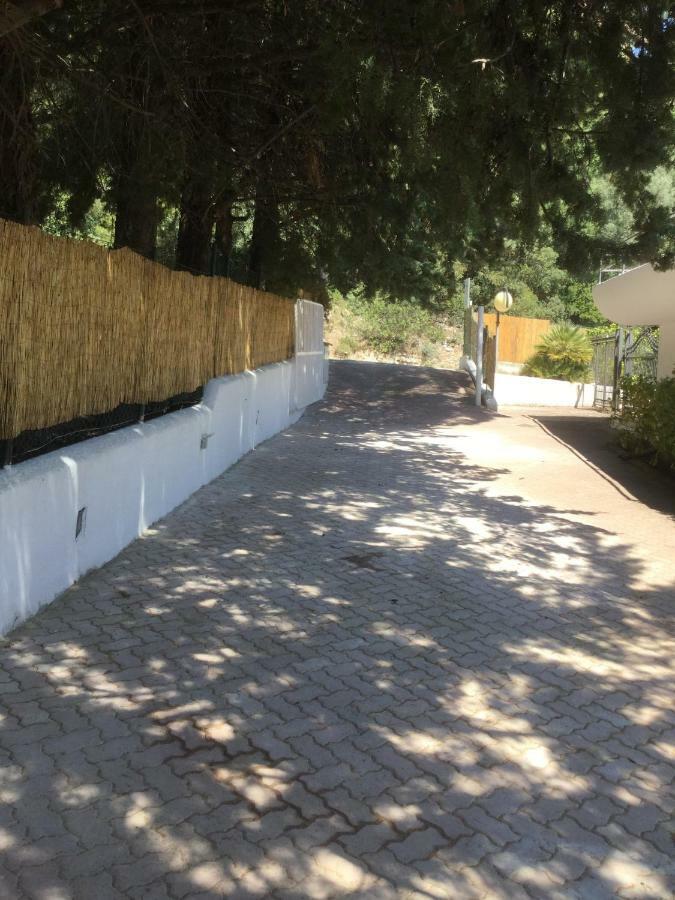 Residence I Faraglioni Mattinata Buitenkant foto